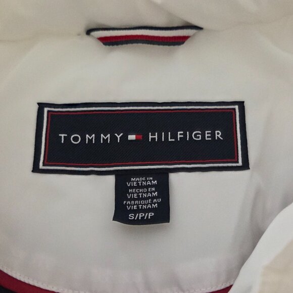 NWT - Tommy Hilfiger Women's Packable Vest Puffer Jacket - Size Small, White - Picture 4 of 6